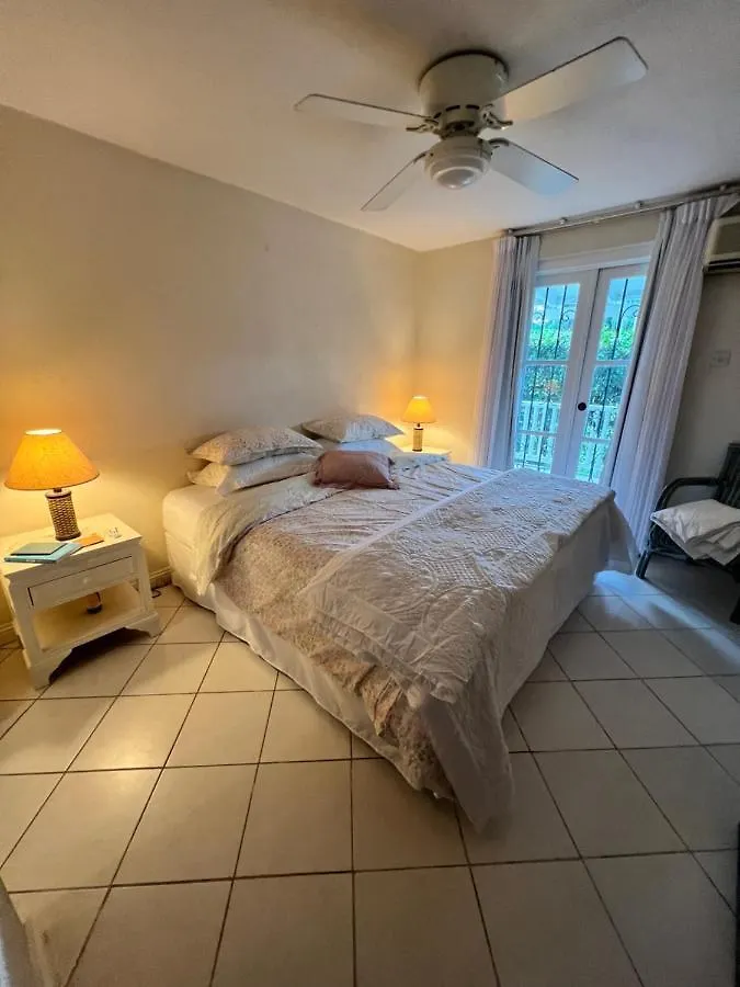 Сasa de vacaciones Villa Mango Crescent Saint James