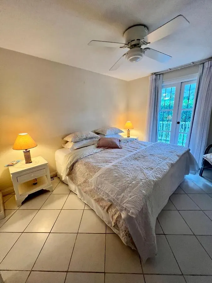 Villa Mango Crescent Saint James 0*,  Barbados